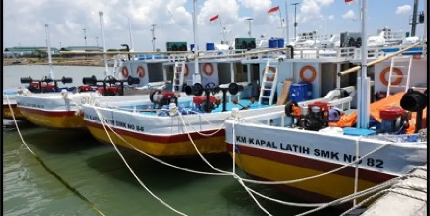 Projects Dinas Pendidikan South Sulawesi Training Boat<br>1x Hyundai SeasAll Q280 – 280PS 1 picture44
